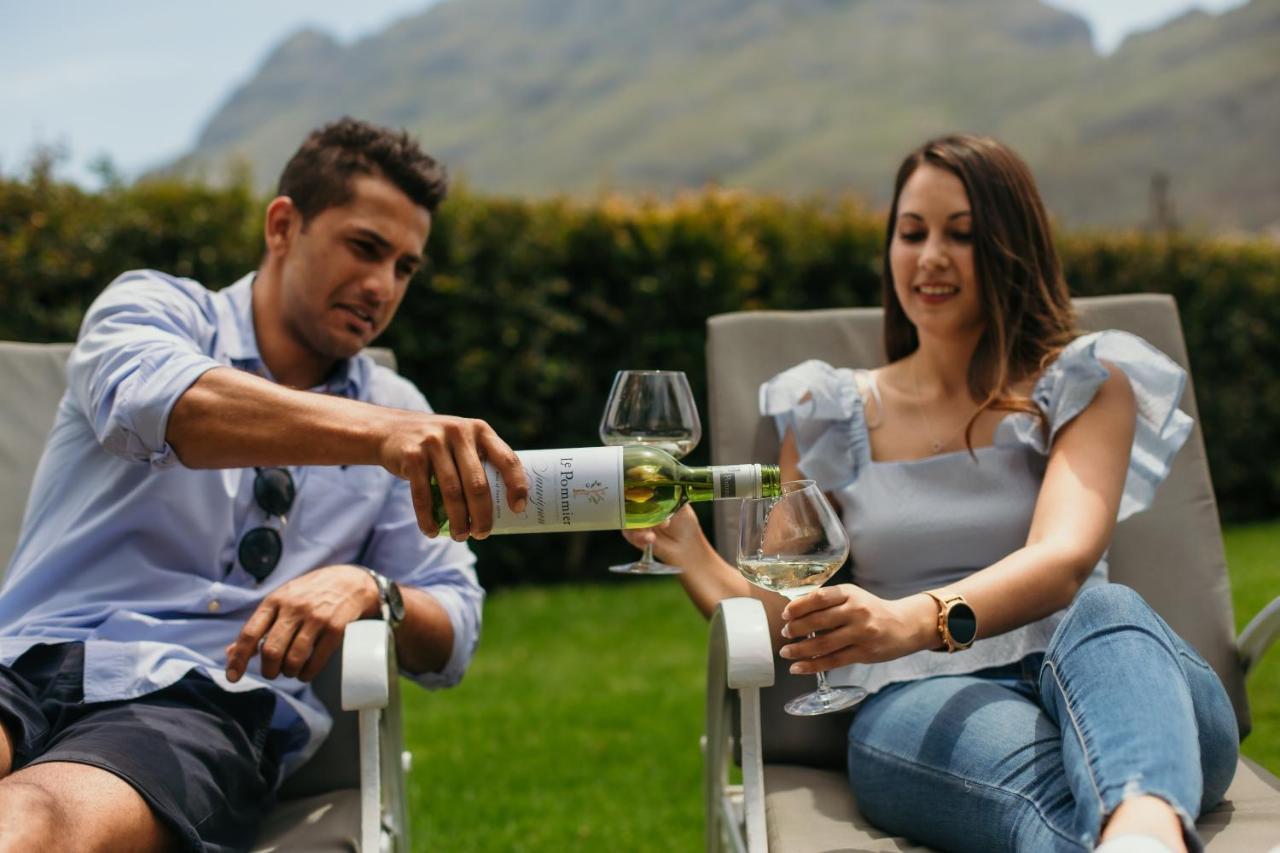 Villa Le Pommier Wine Estate Stellenbosch Exterior foto