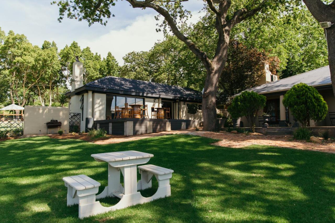 Villa Le Pommier Wine Estate Stellenbosch Exterior foto